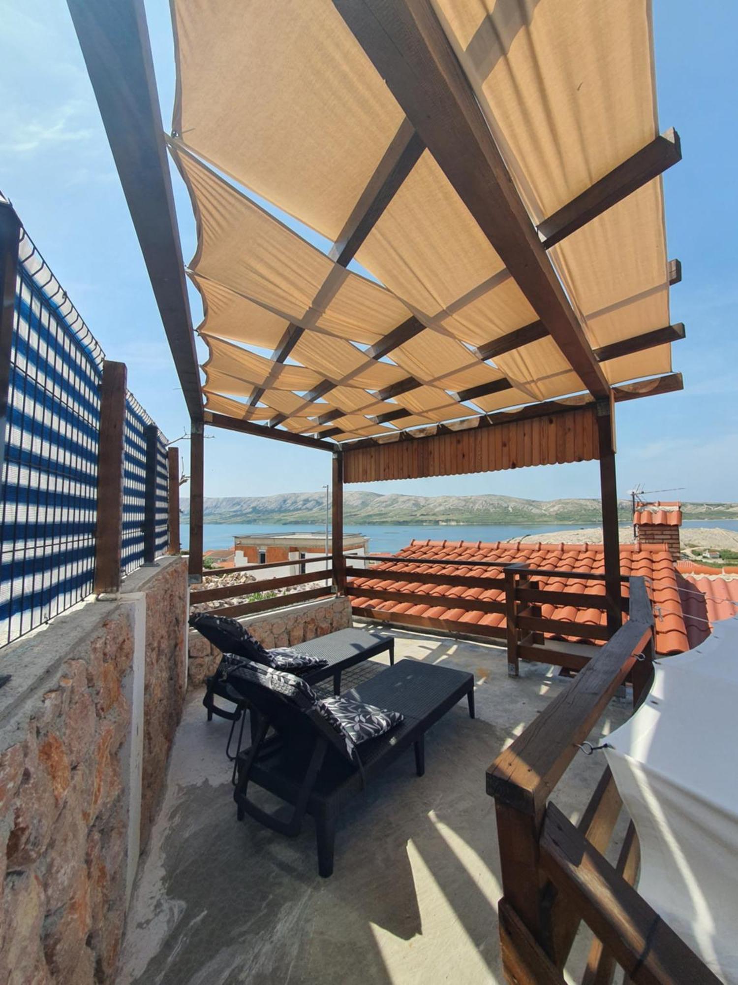 Holiday House Pag Zubovići 外观 照片